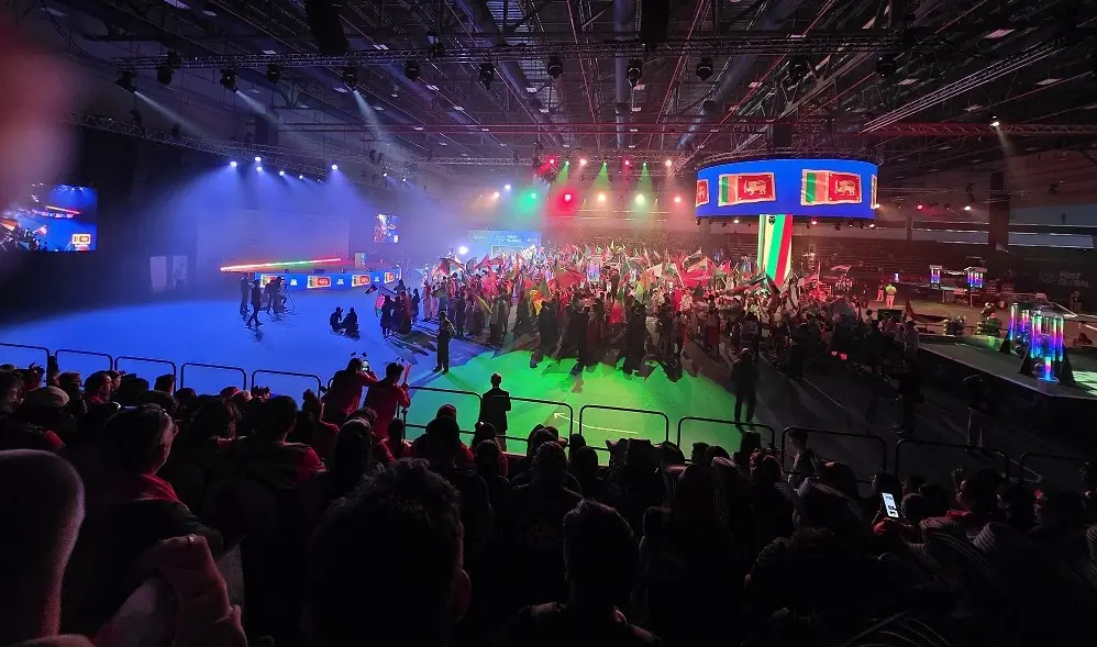 Bild auf 5min.at zeigt einen Roboter Wettbewerb