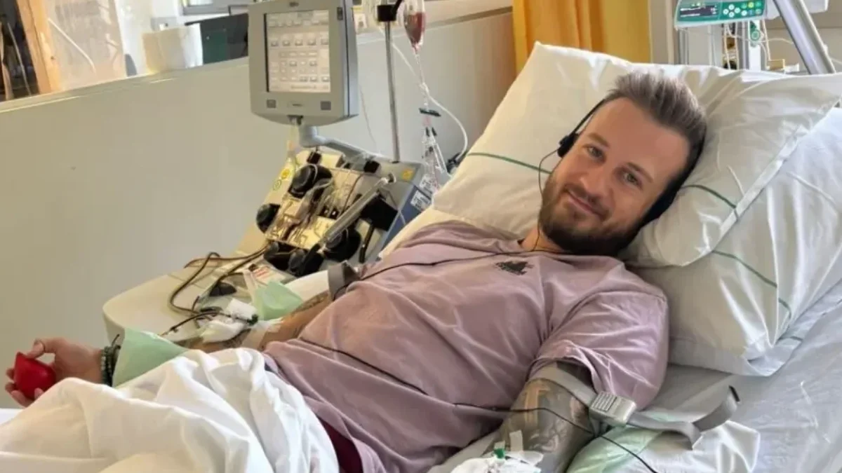 Auf dem Foto von www.5min.at sieht man den Stammzellenspender Fabian.