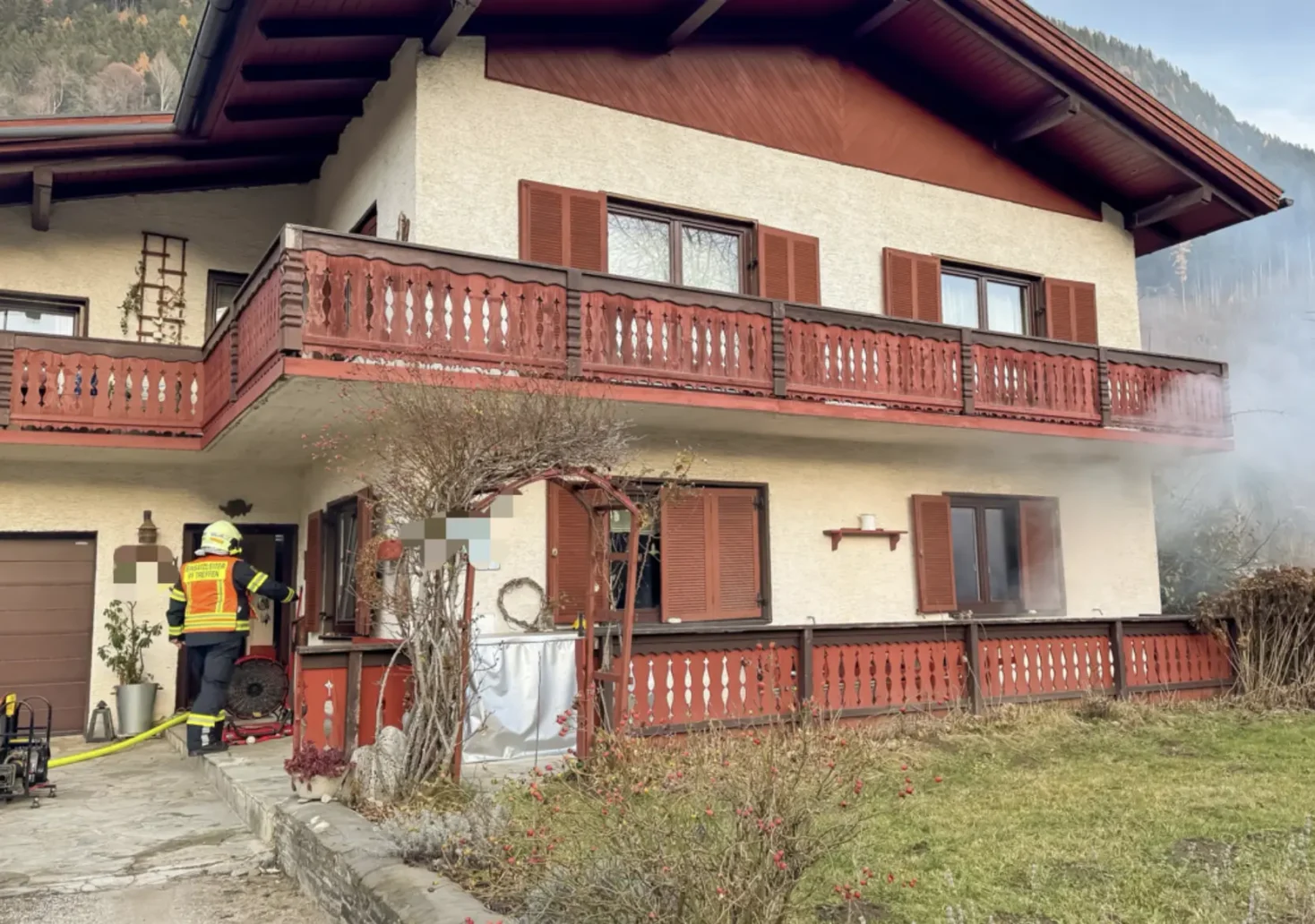 Das Bild auf 5min.at zeigt einen Einsatz der FF Treffen.