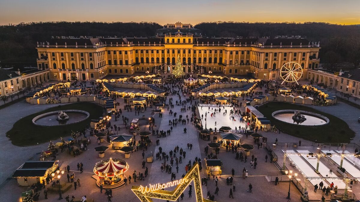 Weihnachtsmarkt Schönbrunn