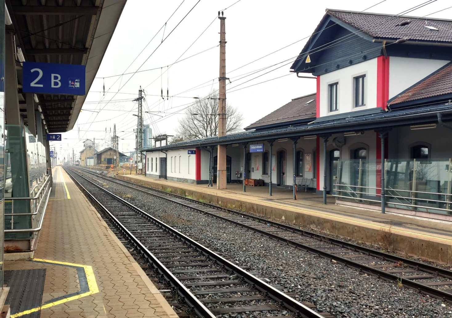 Das Foto auf www.5min.at zeigt den Bahnhof Treibach - Althofen.