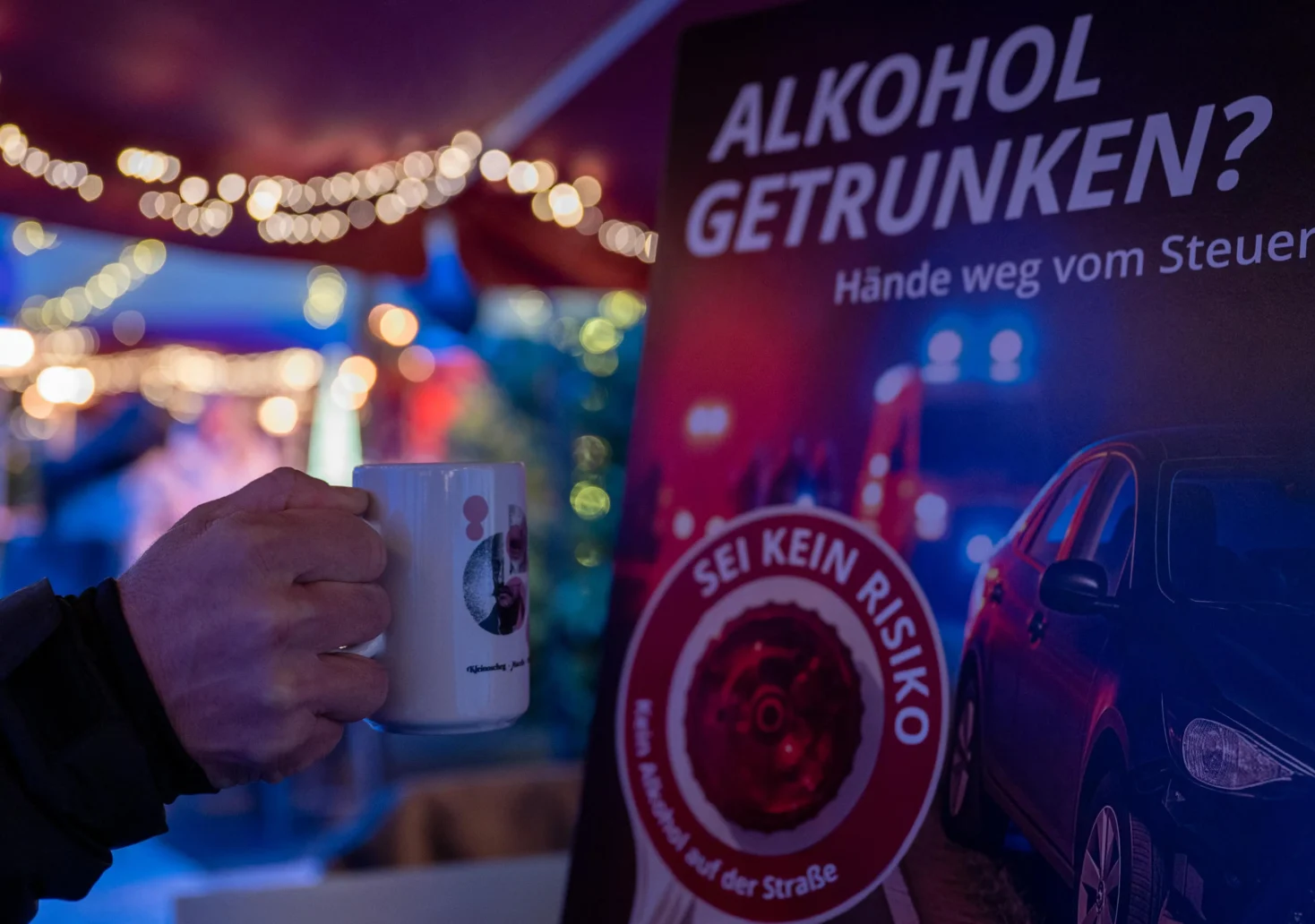 Foto auf 5min.at zeigt eine Polizeikampagne.