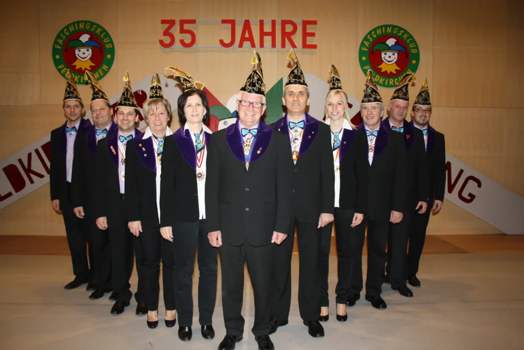 Das Bild auf 5min.at zeigt den Vorstand des Feldkirchner Faschingsklubs.