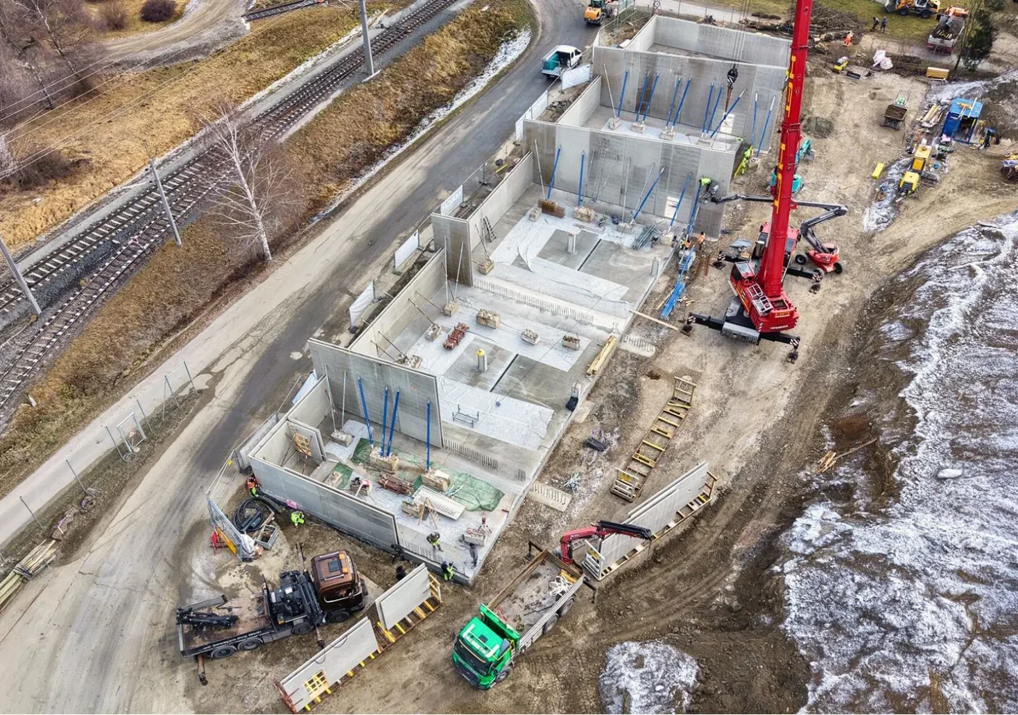 Bild auf 5min.at zeigt ein Werbefoto von MACHBAU GmbH