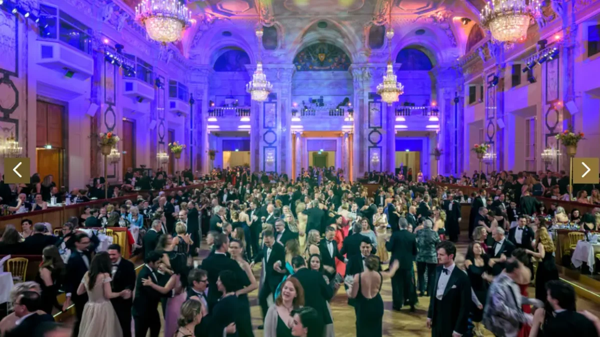 DAs Foto von 5 Minuten zeigt den Ball der Wiener Wirtschaft.