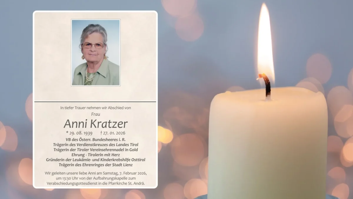 Foto in Beitrag von 5min.at zeigt den Partezettel von Anni Kratzer und eine Kerze.