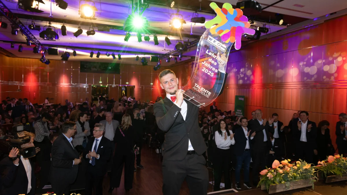 Lehrling des Jahres Noah Samuel Trettenbein auf 5min.at.