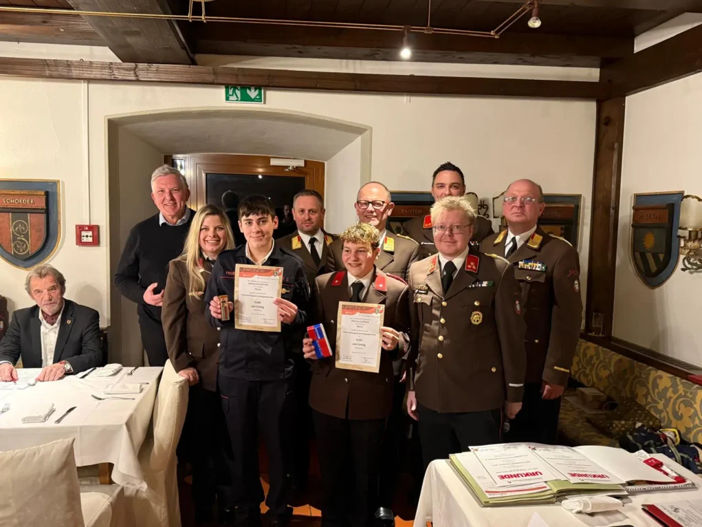 Die Freiwillige Feuerwehr Murau hielt am 27. Februar 2026 ihre jährliche Wehrversammlung im Hotel Lercher ab.