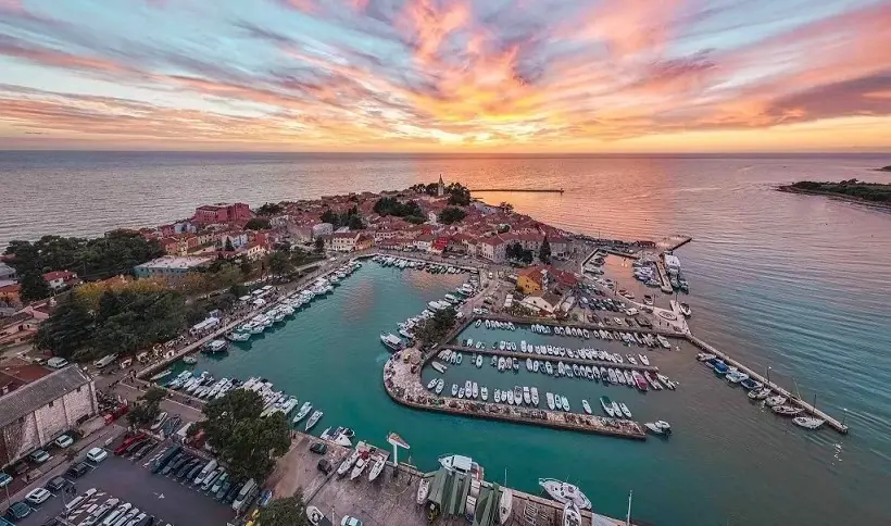 Bild auf 5min.at zeigt ein Werbefoto von K-invest