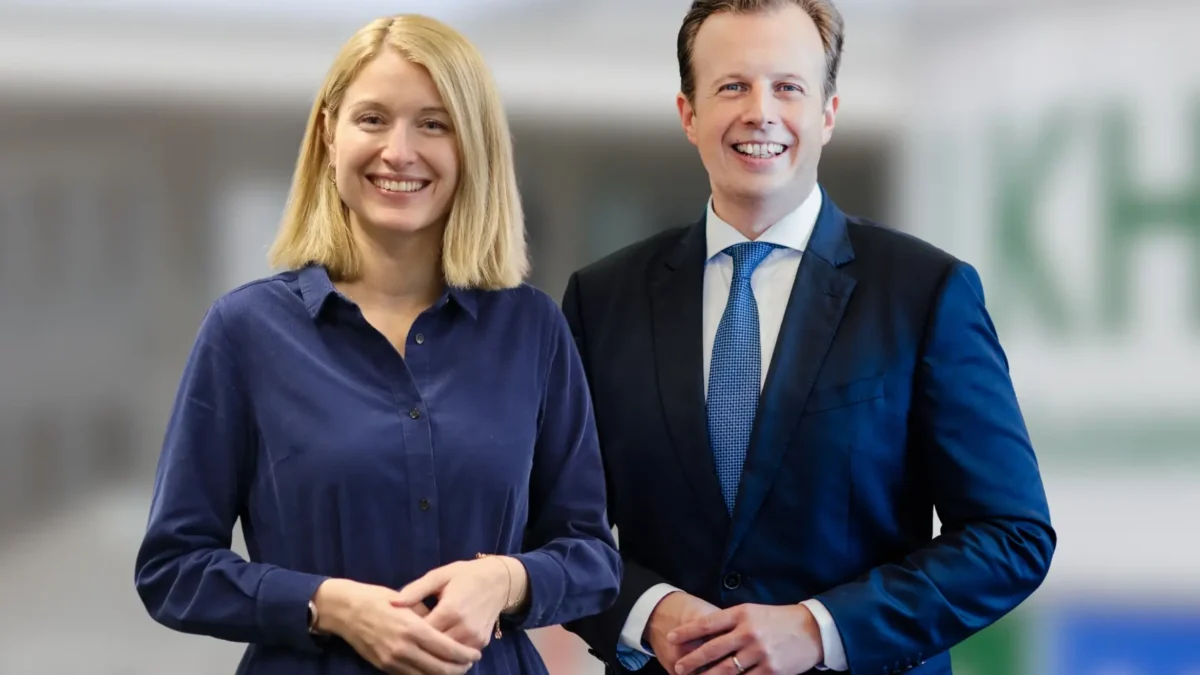 Oberösterreichs Landeshauptmann-Stellvertreterin Christine Haberlander und der steirische Gesundheitslandesrat Karlheinz Kornhäusl legen einen Vertragsentwurf für eine neue Art der bundesländer- übergreifenden Zusammenarbeit im Gesundheitswesen vor.