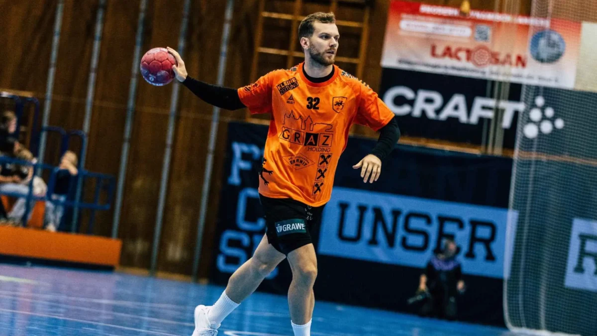 Das Bild auf 5min.at zeigt einen HSG Holding Graz Spieler.