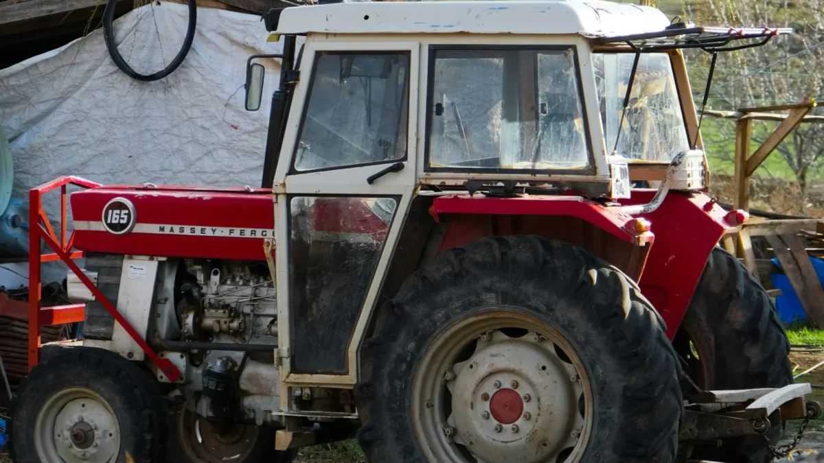 Foto auf 5min.at zeigt einen Traktor.