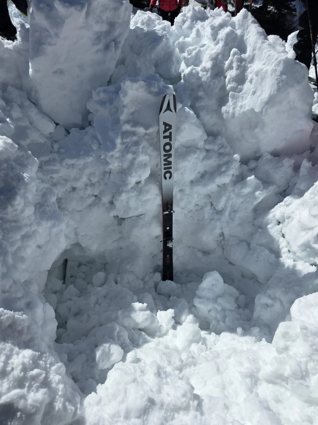 Snowboarder von Lawine verschüttet: Rettungseinsatz in Bad Gastein