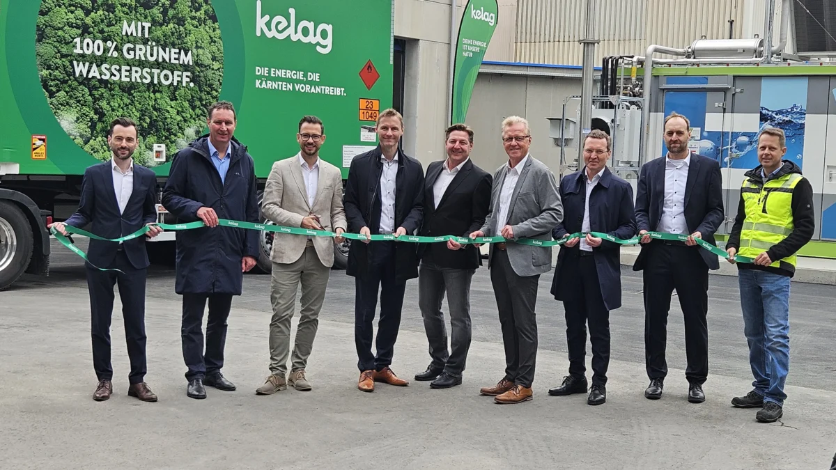 Das Bild auf 5min.at zeigt Impressionen von der Eröffnung der Elektrolyseanlage in Arnoldstein.