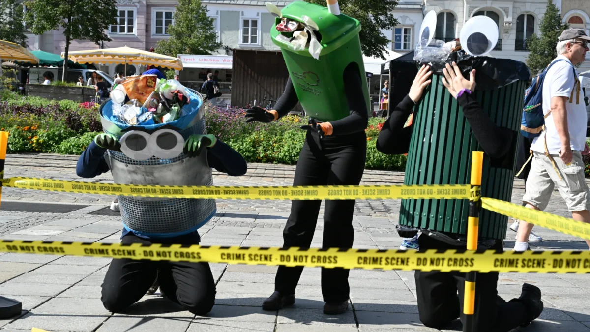Das Bild auf 5min.at zeigt Trashbusters.