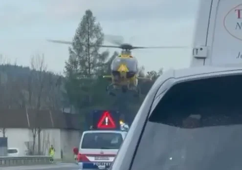 Das Bild auf 5min.at zeigt einen Hubschrauber.